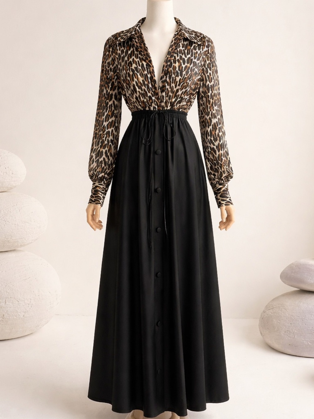 Vintage 1970's Leopard Print Dressing Gown - Nylon Lingerie Robe (M)